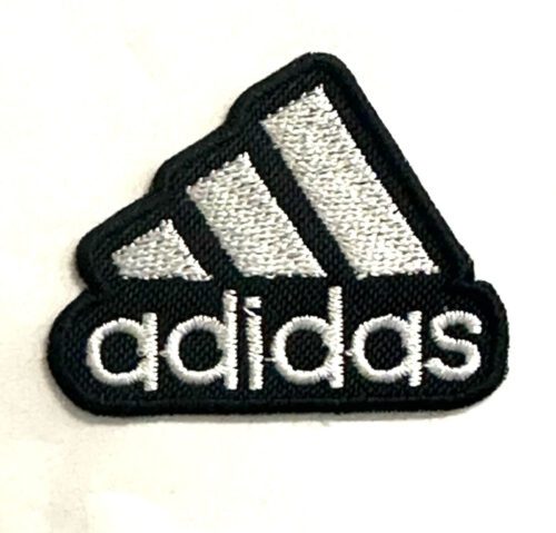 adidas 3 tiras triangulo